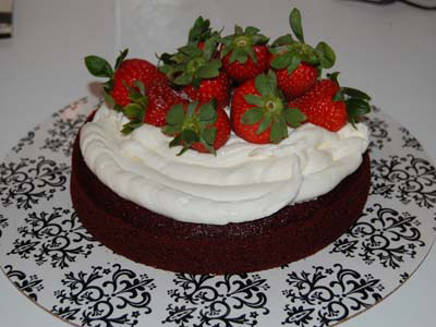 Naked chocolate cake with strawberries jpg..jpg
